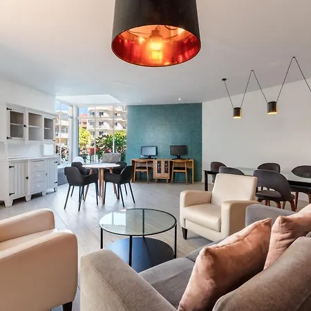 아파트 Hg Tenerife Sur *