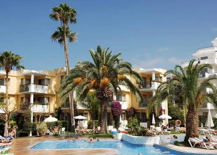 Hg Tenerife Sur Los Cristianos (Tenerife)